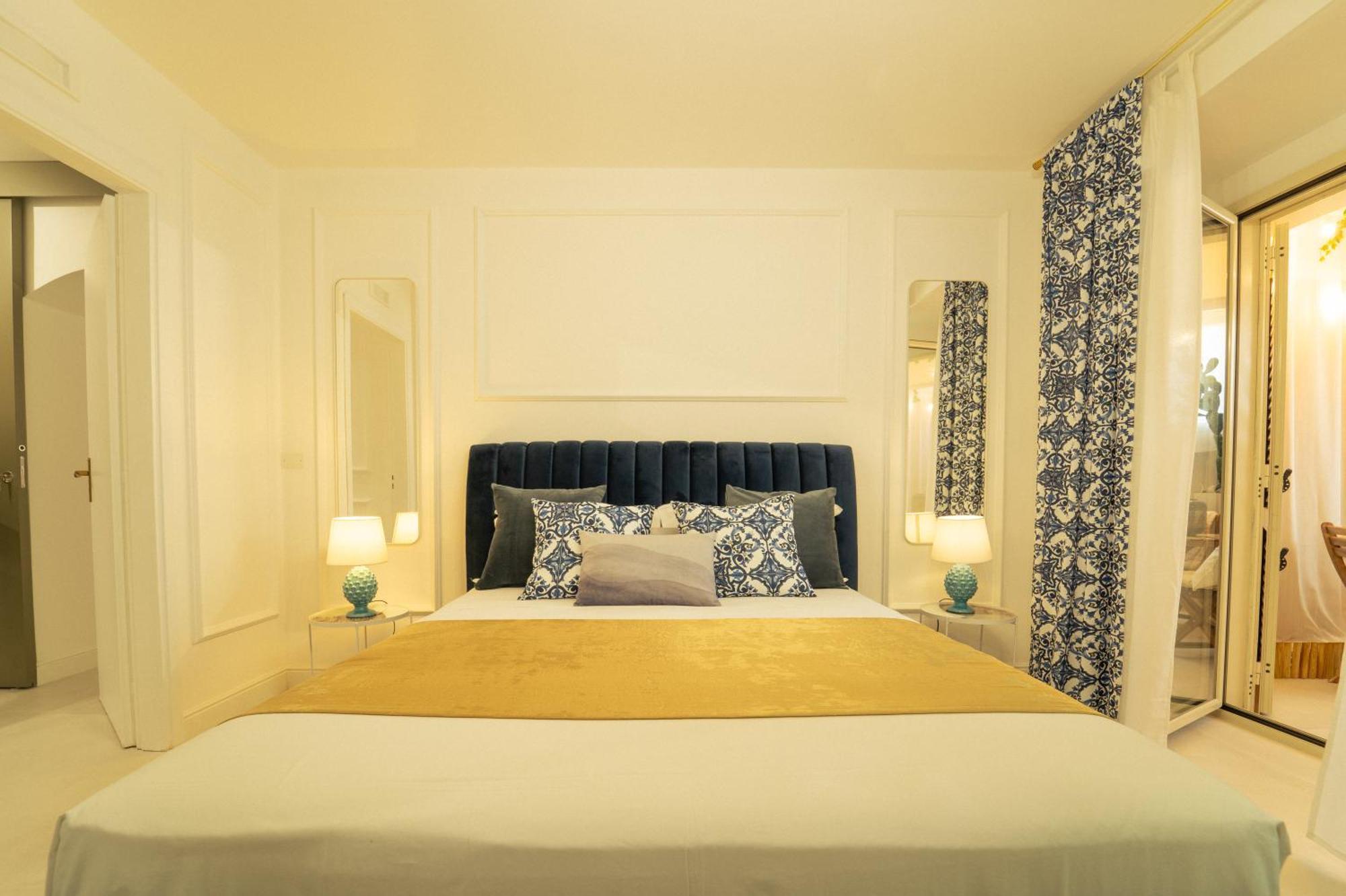 Johnny'S Suites Taormina Beach Bay Exterior foto