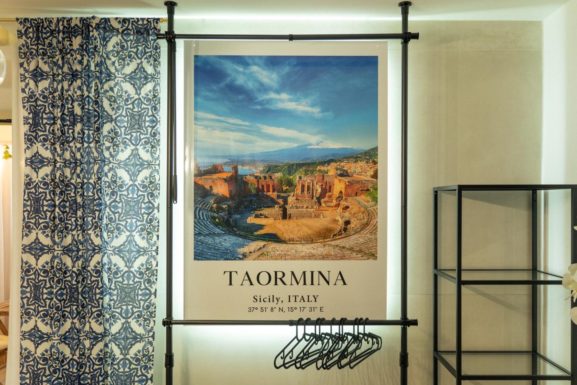 Johnny'S Suites Taormina Beach Bay Exterior foto